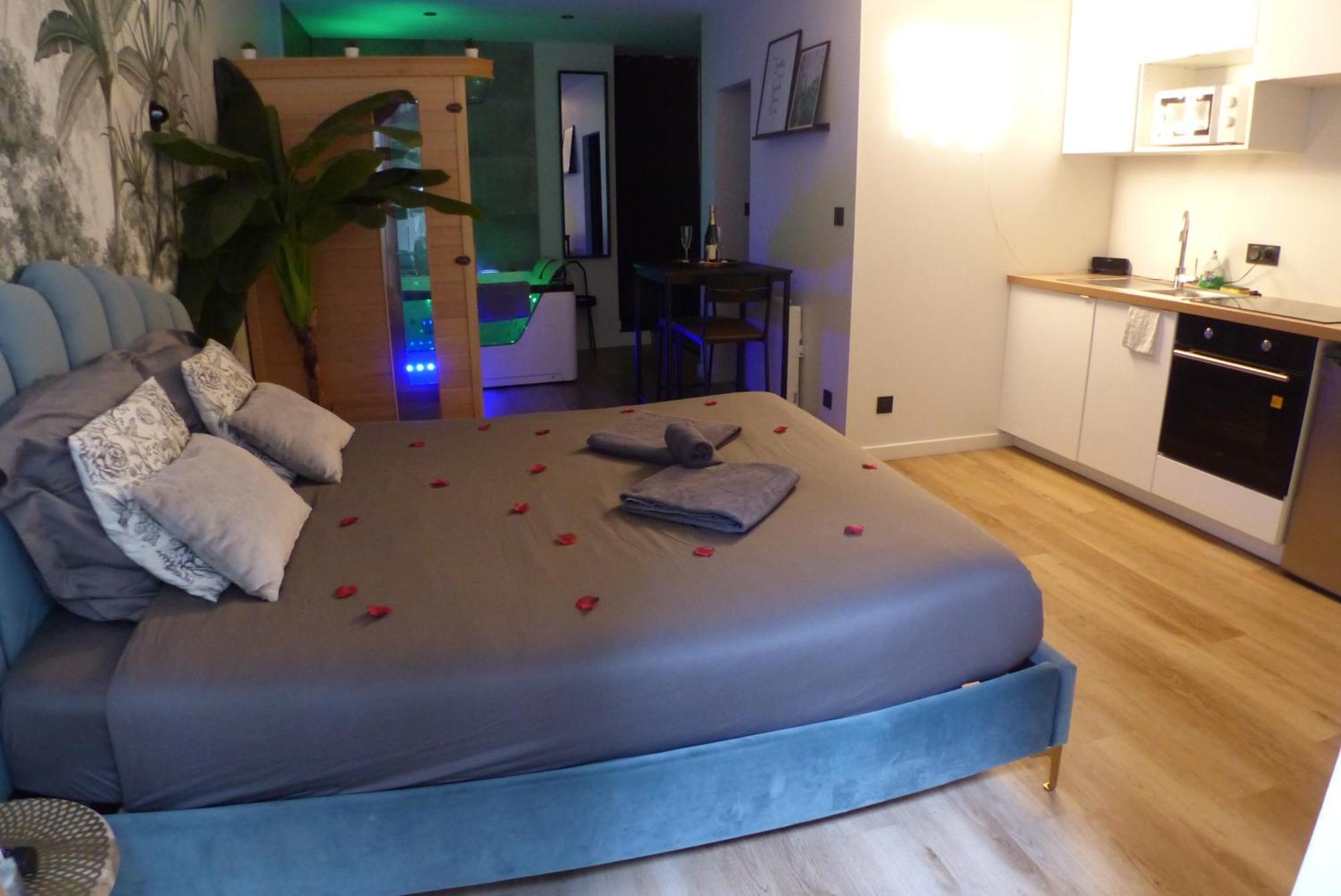 Appartement Balneotherapie Et Sauna Hyper Centre Nantes Esterno foto